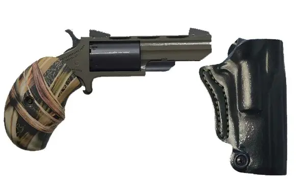 naa-huntsman-mini-revolvr-22wmr-2-fixed-od-grn-wood