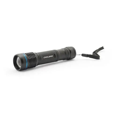 steropes-rechargeable-flashlight-black-700-lumens