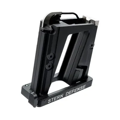 ar-15-9mm-coversion-adapter-for-beretta-92-magazines