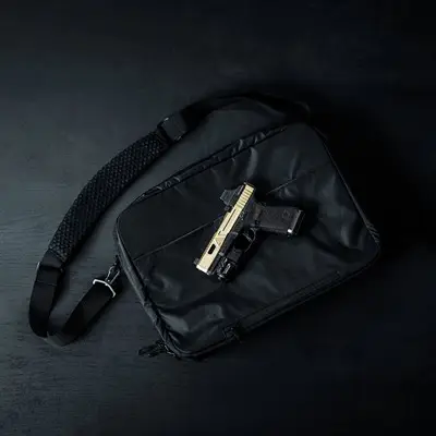 fade-brief-black