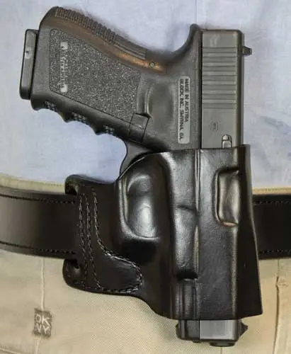 desantis-e-gat-slide-holster-owb-rh-leather-sig-p365-black