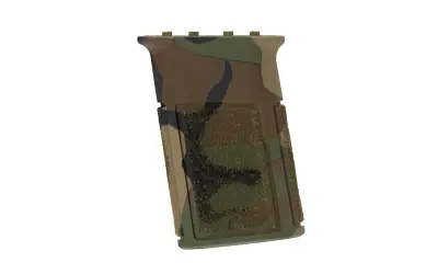 b5-vertical-grip-m-lok-woodland