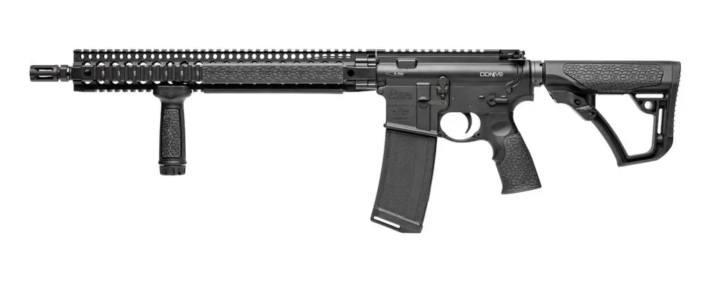 daniel-def-m4-carbine-v9-5-56x45-16-32rd-quad-rail