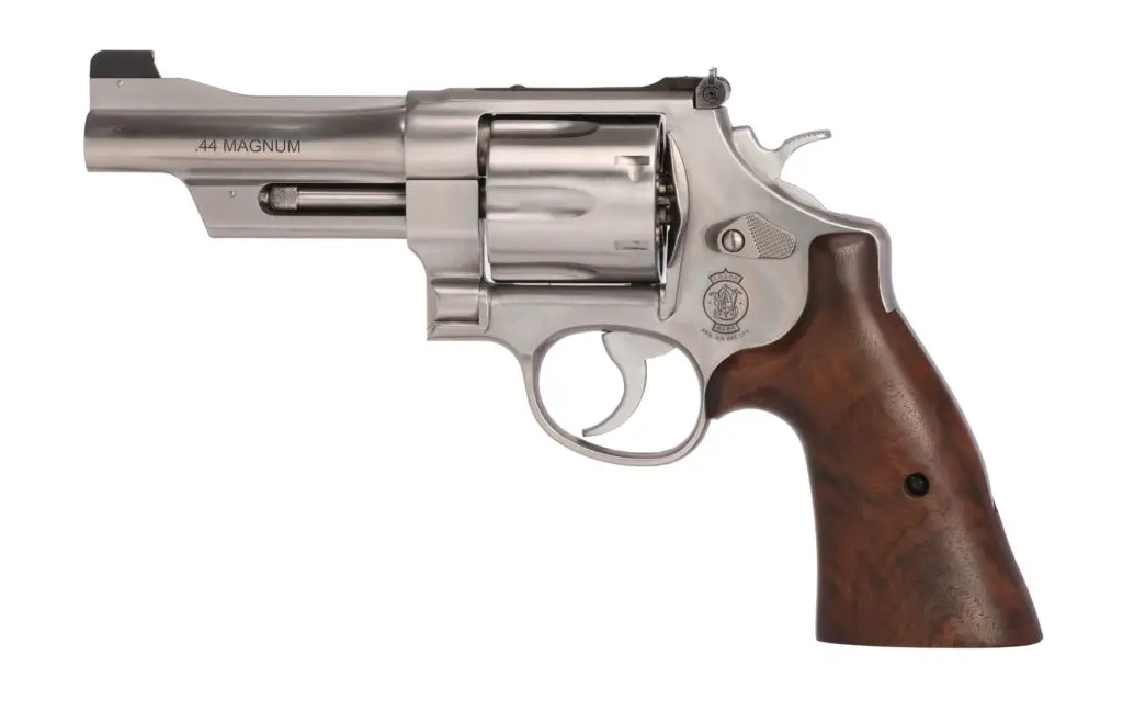 smith-and-wesson-629-mountain-gun-44mag-4-ss